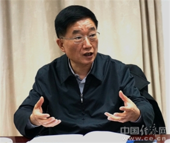 張儉接任新疆維吾爾自治區環保廳黨組書記、副廳長 邵峰卸任